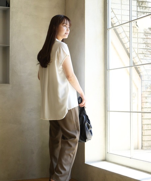 Ehre style(エーレスタイル)の「きちんと×涼しげ 夏の通勤着 ブラウス(シャツ/ブラウス・レディース・カーキ/グレー/ホワイト・FREE)」の12枚目の写真