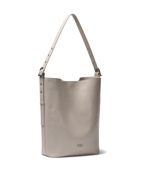MADENROLLS(マデンロールズ)の「Longhaul Bag Beige(ショルダーバッグ・レディース・その他・FREE)」の3枚目の写真