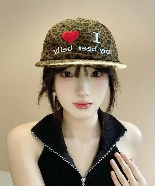 LA VORAGINE（ラ ヴォラジネ）の「Love logo embroidery cap（キャップ・レディース・BROWN/KHAKI・FREE）」の22枚目の写真
