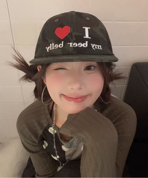 LA VORAGINE（ラ ヴォラジネ）の「Love logo embroidery cap（キャップ・レディース・BROWN/KHAKI・FREE）」の9枚目の写真