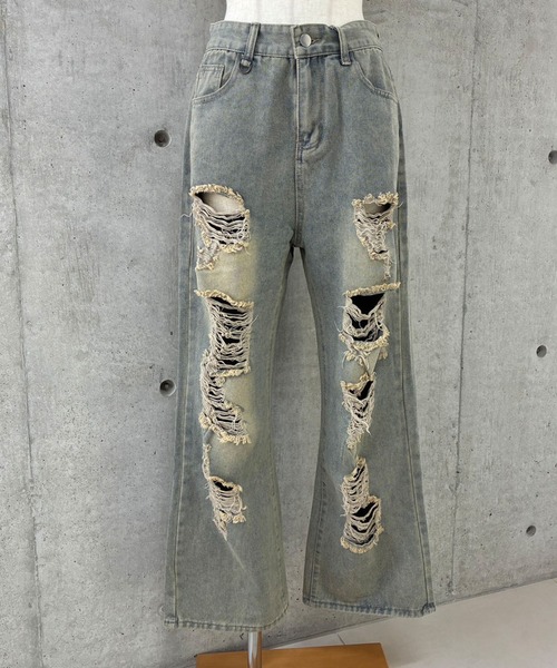 GLAMOROUS JANE（グラマラスジェーン）の「ダメージワイドデニムパンツ（デニムパンツ・レディース・ブルー・S/M/L）」の4枚目の写真