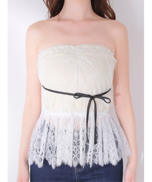 M me eme(エムミーエメ)の「Lace hem front heart bare tops(チューブトップ・レディース・ブラック/アイボリー・FREE)」の12枚目の写真