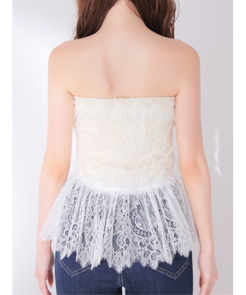 M me eme(エムミーエメ)の「Lace hem front heart bare tops(チューブトップ・レディース・ブラック/アイボリー・FREE)」の13枚目の写真