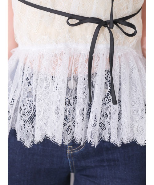 M me eme(エムミーエメ)の「Lace hem front heart bare tops(チューブトップ・レディース・ブラック/アイボリー・FREE)」の14枚目の写真