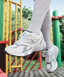 New Balance(�j���[�o�����X)��880R(�X�j�[�J�[)