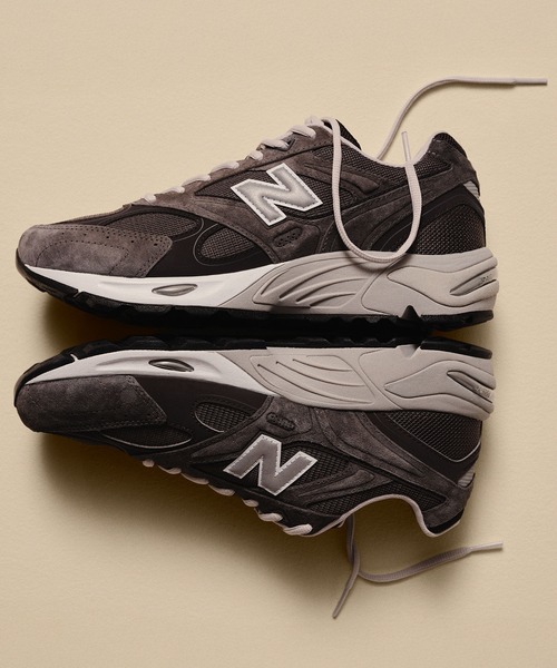 NEW BALANCE(ニューバランス)の「880R(スニーカー・メンズ・グレー/ブラック/ライトグレー・22.0cm/22.5cm/23.0cm/23.5cm/27.0cm/27.5cm/28.0cm/28.5cm/29.0cm/30.0cm/24.0cm/24.5cm/25.0cm/25.5cm/26.0cm/26.5cm)」の22枚目の写真