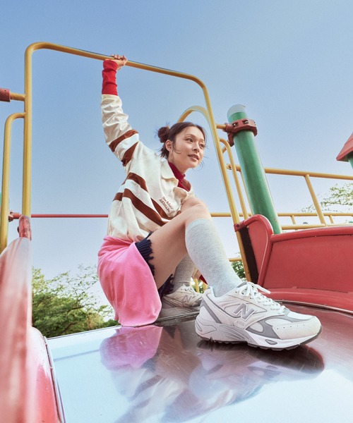 NEW BALANCE(ニューバランス)の「880R(スニーカー・メンズ・グレー/ブラック/ライトグレー・22.0cm/22.5cm/23.0cm/23.5cm/27.0cm/27.5cm/28.0cm/28.5cm/29.0cm/30.0cm/24.0cm/24.5cm/25.0cm/25.5cm/26.0cm/26.5cm)」の17枚目の写真
