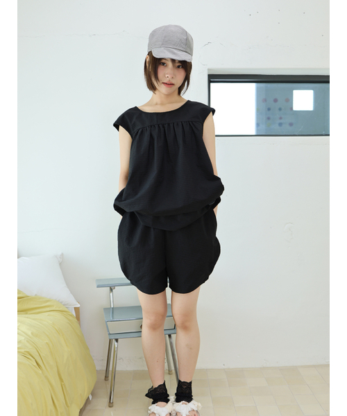 MUWM(ムウム)の「プリッツショーツ Puritsu Shorts (2カラー)(その他パンツ・レディース・ホワイト/ブラック・OS)」の5枚目の写真