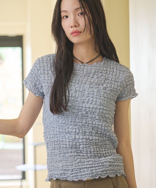 BEAUTY&YOUTH UNITED ARROWS(ビューティーアンドユースユナイテッドアローズ)の「【WEB限定】シュリンクレース プルオーバー(Tシャツ/カットソー・レディース・オフホワイト/ブラック/ライトブルー・FREE)」の12枚目の写真