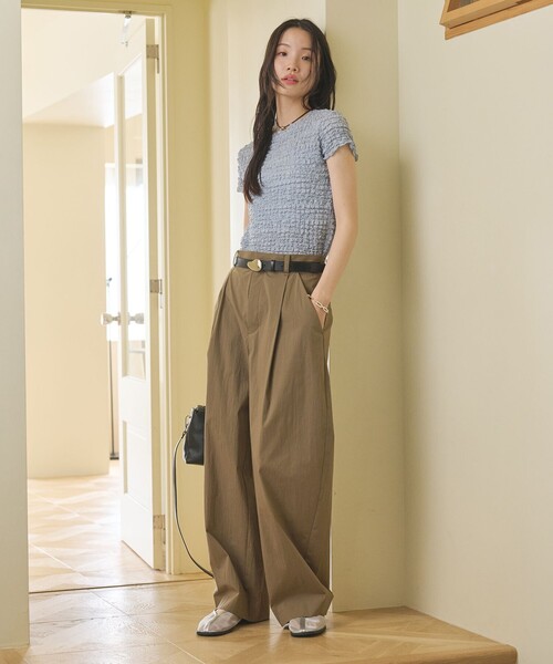 BEAUTY&YOUTH UNITED ARROWS(ビューティーアンドユースユナイテッドアローズ)の「【WEB限定】シュリンクレース プルオーバー(Tシャツ/カットソー・レディース・オフホワイト/ブラック/ライトブルー・FREE)」の14枚目の写真