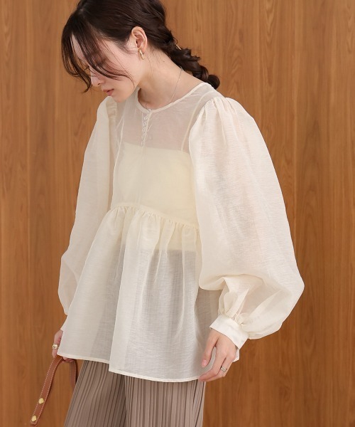 Bab(バブ)の「前後2WAY袖ボリュームリボンブラウス(Tシャツ/カットソー・レディース・アイボリー/ライトブルー/ブラック・MEDIUM)」の14枚目の写真