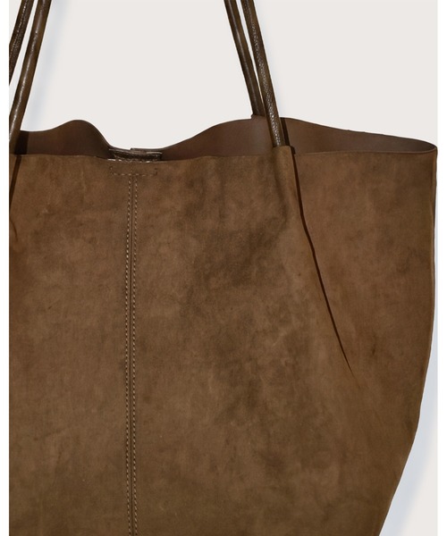 kiehtova(キエトヴァ)の「【kiehtova】FAUX SUEDE TOTE BAG/フォックススウェードトートバッグ 軽量 収納力(トートバッグ・レディース・カーキ/ブラウン・FREE)」の8枚目の写真