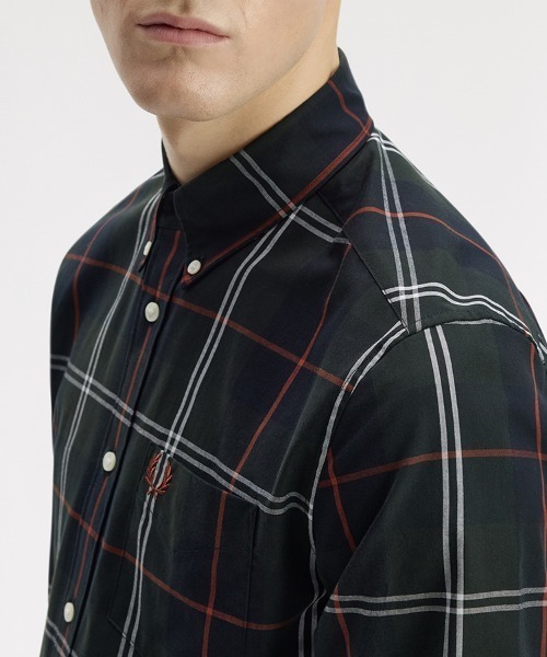 FRED PERRY(フレッドペリー)の「【先行予約受付中】Poplin Tartan Shirt/ポプリンタータンチェックシャツ(シャツ/ブラウス・メンズ・ダークグリーン・S/L/M)」の3枚目の写真
