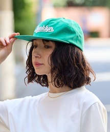 Chick（チック）の「Patch-Style Front Logo Baseball Cap / ワッペン風 フロントロゴ ベースボールキャップ フラットバイザー カジュアル ストリート レディース メンズ 2026年 夏 夏服（キャップ）」