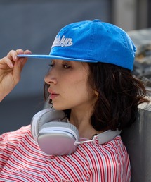 Chick（チック）の「Patch-Style Front Logo Baseball Cap / ワッペン風 フロントロゴ ベースボールキャップ フラットバイザー カジュアル ストリート レディース メンズ 2026年 夏 夏服（キャップ）」