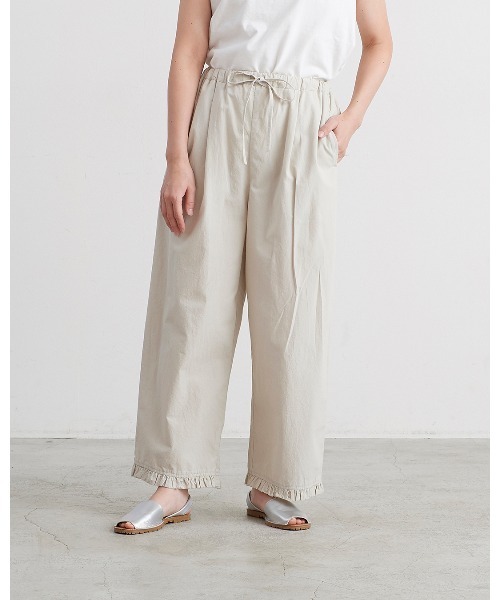 HEAVENLY(ヘブンリー)の「【 HEAVENLY / ヘブンリー 】 Cotton Lawn Frill Hem Easy Pants / コットンローン フリルヘム イージーパンツ 2636091 DLI(その他パンツ・レディース・ブラック/ライトグレー・FREE)」の2枚目の写真
