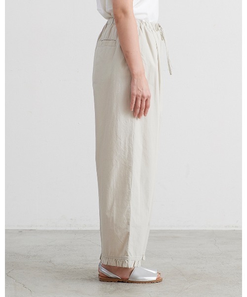 HEAVENLY(ヘブンリー)の「【 HEAVENLY / ヘブンリー 】 Cotton Lawn Frill Hem Easy Pants / コットンローン フリルヘム イージーパンツ 2636091 DLI(その他パンツ・レディース・ブラック/ライトグレー・FREE)」の9枚目の写真