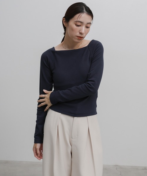 select MOCA(セレクトモカ)の「カップ付きボートネックロンT(Tシャツ/カットソー・レディース・ブラック/ブラウン/ネイビー/オフホワイト/グレー・FREE)」の19枚目の写真