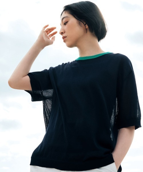 THREE FIFTY STANDARD（スリーフィフティースタンダード）の「ＴＨＲＥＥ　ＦＩＦＴＹ　ＳＴＡＮＤＡＲＤ　シアーな配色ニットプルオーバー（Tシャツ/カットソー・レディース・ベージュ/ライトグレー/ネイビー・L/M/LL）」の3枚目の写真