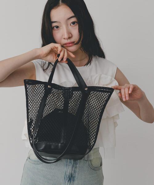 SENSE OF PLACE by URBAN RESEARCH(センスオブプレイスバイアーバンリサーチ)の「2WAYハンドルメッシュバッグ(トートバッグ・レディース・アイボリー/ブラック・ONE)」の11枚目の写真