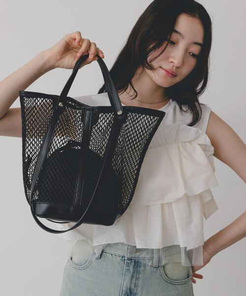 SENSE OF PLACE by URBAN RESEARCH(センスオブプレイスバイアーバンリサーチ)の「2WAYハンドルメッシュバッグ(トートバッグ・レディース・アイボリー/ブラック・ONE)」の12枚目の写真