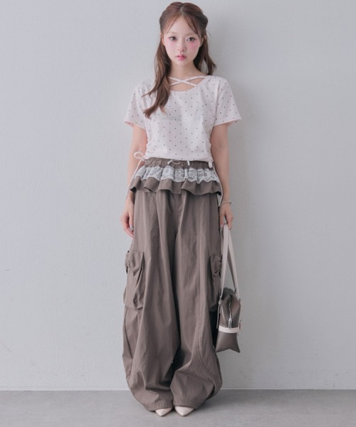 OLIVE des OLIVE（オリーブデオリーブ）の「きらきらロゴドロストTシャツ（Tシャツ/カットソー・レディース・ブラック/サックスブルー/オフホワイト/ピンク/ホワイト・FREE）」の19枚目の写真