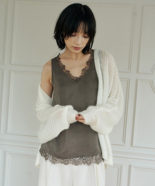 anuans(アニュアンス)の「レーストリムカップイントップス(Tシャツ/カットソー・レディース・ブラック/ベージュ/グレー系その他・MEDIUM/SMALL)」の20枚目の写真