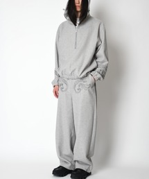 SUPERTHANKS | <オリジナル刺繍>ウール調ストレッチサイドタックバルーンパンツStretch wool like Side-tuck balloon pants(その他パンツ)