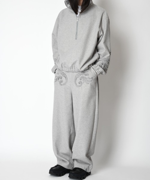 SUPERTHANKS(スーパーサンクス)の「<オリジナル刺繍>ウール調ストレッチサイドタックバルーンパンツStretch wool like Side-tuck balloon pants(その他パンツ・メンズ・ブラック/グレー・L/M/S)」の6枚目の写真
