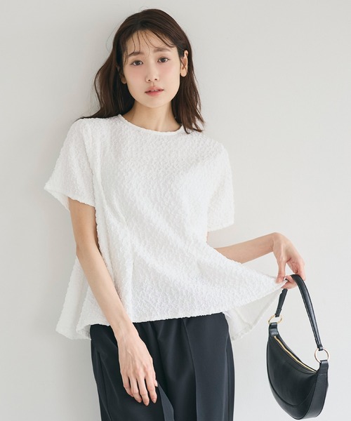 coca(coca)(コカ)の「【西山茉希様着用】表面感 半袖タックブラウス(シャツ/ブラウス・レディース・ブラック/ホワイト/ライトピンク・S/M/L)」の5枚目の写真