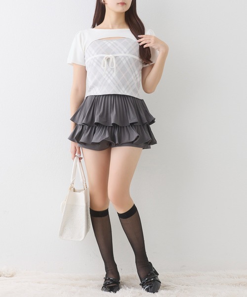 one after another NICE CLAUP(ワンアフターアナザーナイスクラップ)の「プリーツミニスカパン(スカート・レディース・オフホワイト/ブラック/チャコールグレー・MEDIUM/SMALL)」の7枚目の写真