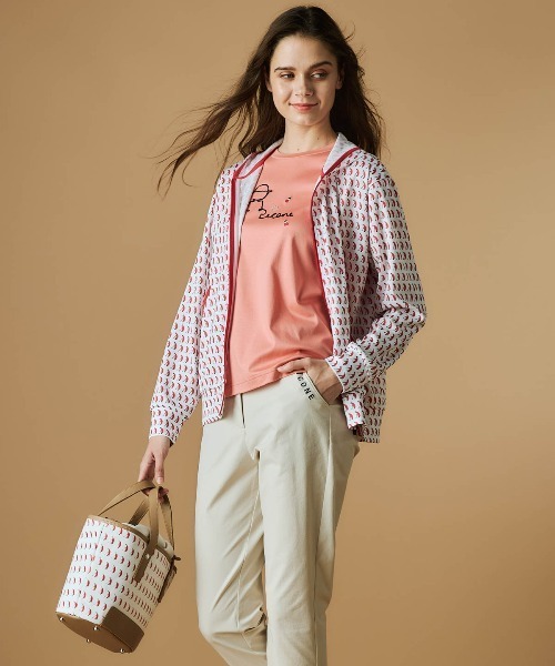 Picone CLUB(ピッコーネクラブ)の「チェーン刺繍UV冷感Tシャツ(その他トップス・レディース・ライトオレンジ系/ブラック/ホワイト・13号/11号/9号)」の19枚目の写真
