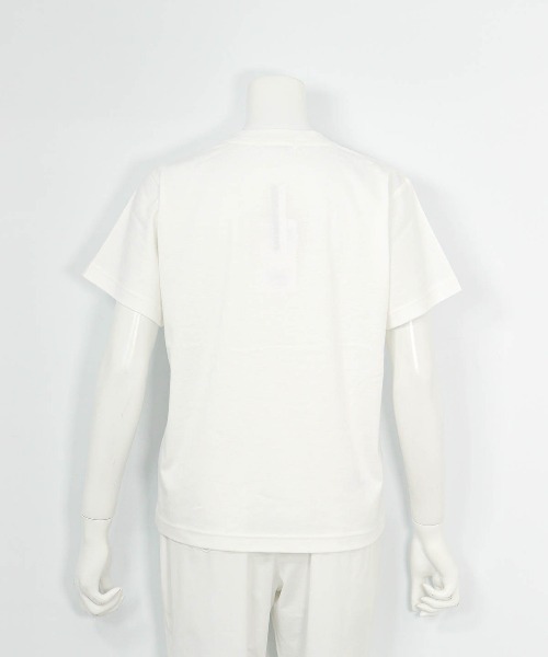 Picone CLUB(ピッコーネクラブ)の「チェーン刺繍UV冷感Tシャツ(その他トップス・レディース・ライトオレンジ系/ブラック/ホワイト・13号/11号/9号)」の9枚目の写真