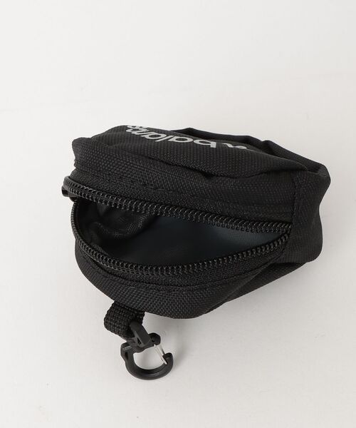 FUNALIVE(ファンアライブ)の「new balance グラデーションロゴDAY PACK 32L ポーチ付(バックパック/リュック・メンズ・ブラック/ブラック×パープル・フリー)」の19枚目の写真