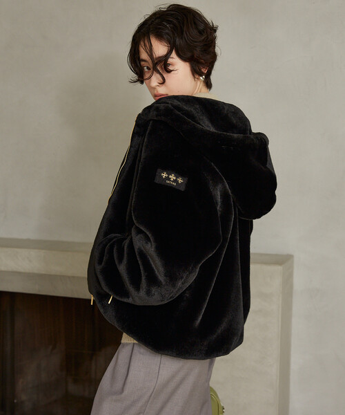 FREAK'S STORE(フリークスストア)の「TATRAS/タトラス YUMOLA/ユモラ/LCKA0039033588(その他アウター・レディース・ライトグレー/ブラック・2/1)」の13枚目の写真