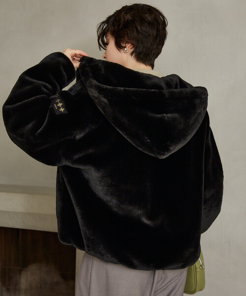 FREAK'S STORE(フリークスストア)の「TATRAS/タトラス YUMOLA/ユモラ/LCKA0039033588(その他アウター・レディース・ライトグレー/ブラック・2/1)」の18枚目の写真