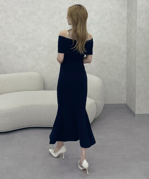 ROYAL PARTY(ロイヤルパーティー)の「レースドッキングツイストニットマーメイドワンピース(ワンピース・レディース・ネイビー/ピンク/ブラック・FREE)」の4枚目の写真