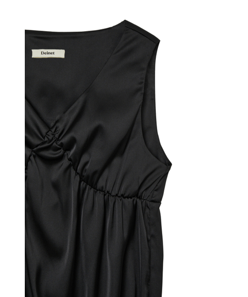 DEINET(ダイニット)の「SATIN SHIRRING SLEEVELESS IN BLACK(Tシャツ/カットソー・レディース・その他・FREE)」の3枚目の写真