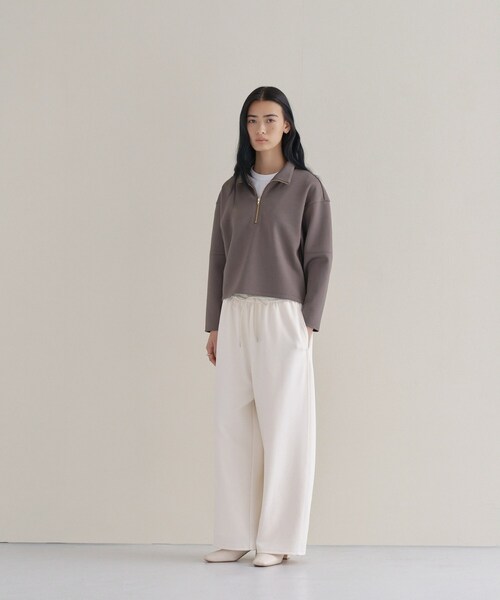 cloenc（クロエンス）の「SMOOTHKEEP ハーフジッププルオーバー【360°ストレッチ／セットアップ対応】（Tシャツ/カットソー・レディース・アイボリー/ブラウン系/ネイビー・02/00）」の17枚目の写真