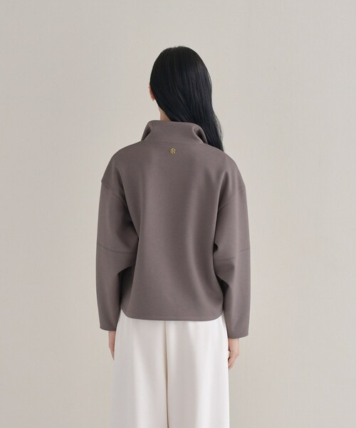 cloenc（クロエンス）の「SMOOTHKEEP ハーフジッププルオーバー【360°ストレッチ／セットアップ対応】（Tシャツ/カットソー・レディース・アイボリー/ブラウン系/ネイビー・02/00）」の22枚目の写真