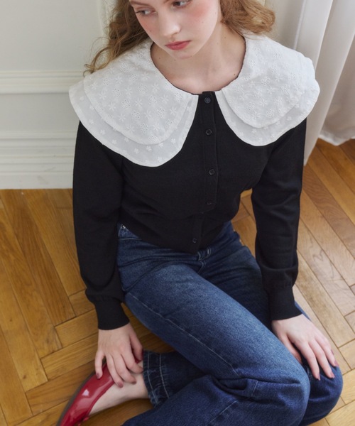 idem(イデム)の「double lace collar cardigan / ダブルレース襟ニットカーディガン(カーディガン/ボレロ・レディース・ブラック/グレー・FREE)」の1枚目の写真