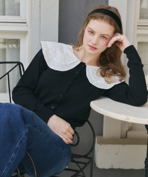 idem(イデム)の「double lace collar cardigan / ダブルレース襟ニットカーディガン(カーディガン/ボレロ・レディース・ブラック/グレー・FREE)」の3枚目の写真