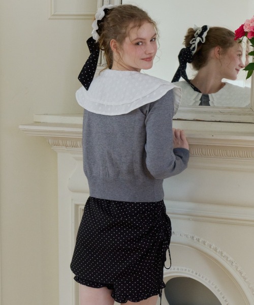 idem(イデム)の「double lace collar cardigan / ダブルレース襟ニットカーディガン(カーディガン/ボレロ・レディース・ブラック/グレー・FREE)」の4枚目の写真