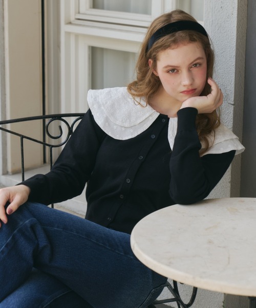 idem(イデム)の「double lace collar cardigan / ダブルレース襟ニットカーディガン(カーディガン/ボレロ・レディース・ブラック/グレー・FREE)」の13枚目の写真