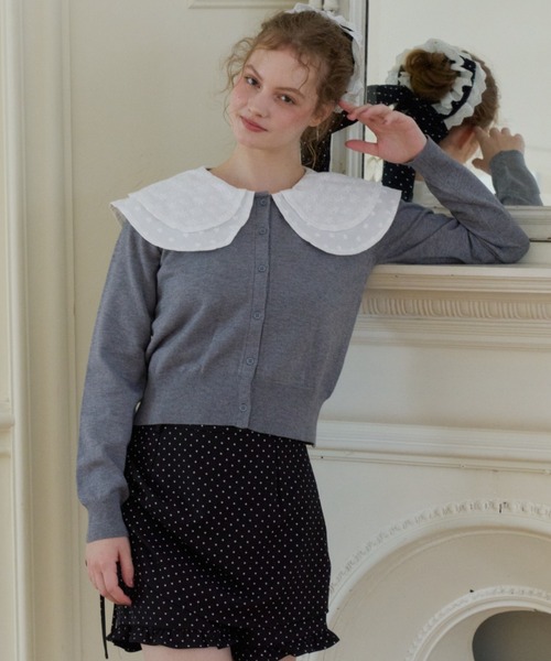 idem(イデム)の「double lace collar cardigan / ダブルレース襟ニットカーディガン(カーディガン/ボレロ・レディース・ブラック/グレー・FREE)」の21枚目の写真