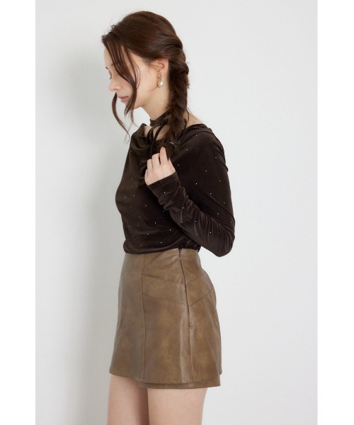 rienda（リエンダ）の「【AW先行アイテム】ドレープベロアトップス 秋服 冬服（Tシャツ/カットソー・レディース・ブラウン/アイボリー/ピンク・FREE）」の16枚目の写真