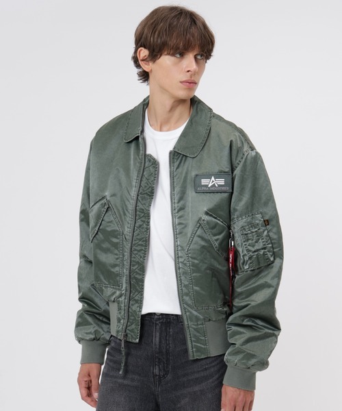 Alpha Industries（アルファインダストリーズ）の「Alpha Industries/アルファ インダストリーズ/CWU 45/P HERITAGE FIT FLIGHT JACKET (BATTLEWASH)/CWU 45/P ヘリテージフィット フライトジャケット バトルウォッシュ（ブルゾン・メンズ・セージグリーン/ブラック・M/S/XS/2XL/XL/L）」の2枚目の写真