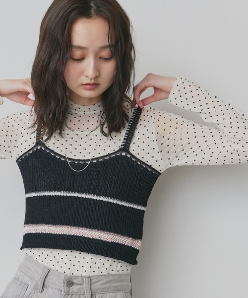 ad thie(アドティエ)の「プチ ハイネック ドット シアートップス(Tシャツ/カットソー・レディース・オフホワイト/ブラック・FREE)」の4枚目の写真
