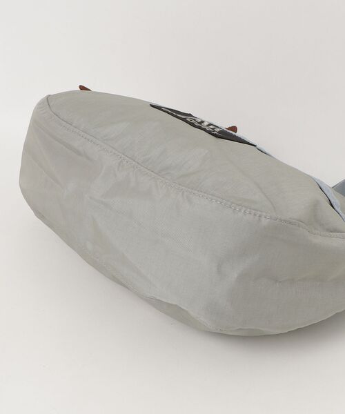 GREGORY(グレゴリー)の「サッチェルS SATCHEL S V2 ライトグレーXブルーグレー(ショルダーバッグ・メンズ・グレー系・-)」の4枚目の写真