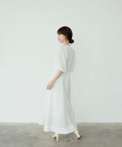 cle blatt(クレブラット)の「パフスリーブパネルドレス(ワンピース・レディース・ブラック/オフホワイト・SMALL/MEDIUM)」の9枚目の写真
